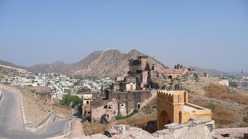 P1060619- Vue du Fort Amber a Jaipur.JPG - Vue du fort Amber à Jaipur